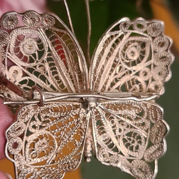 Vintage .925  Sterling Silver Butterfly Brooch - Picture 4 of 5